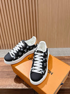 Black Leather Plain Low-Top - Women's