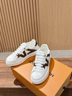 Schwarze Low-Top-Sneaker aus Leder mit Monogramm – Damen