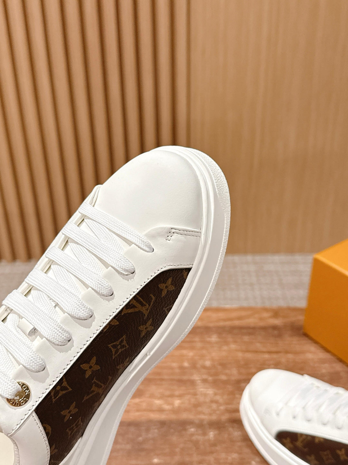 White Leather Embellished Low-Top - Women's