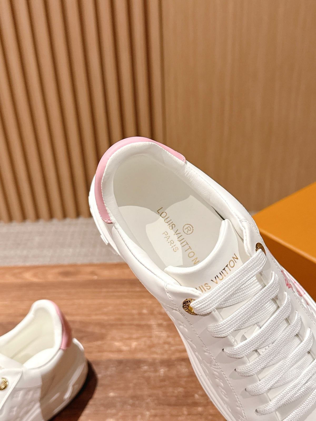 White Leather Embellished Low-Top - Women's