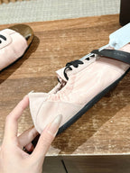 Pinker Leder-Low-Top mit Grafik – Damen