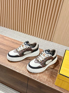 Mehrfarbige Sneakers