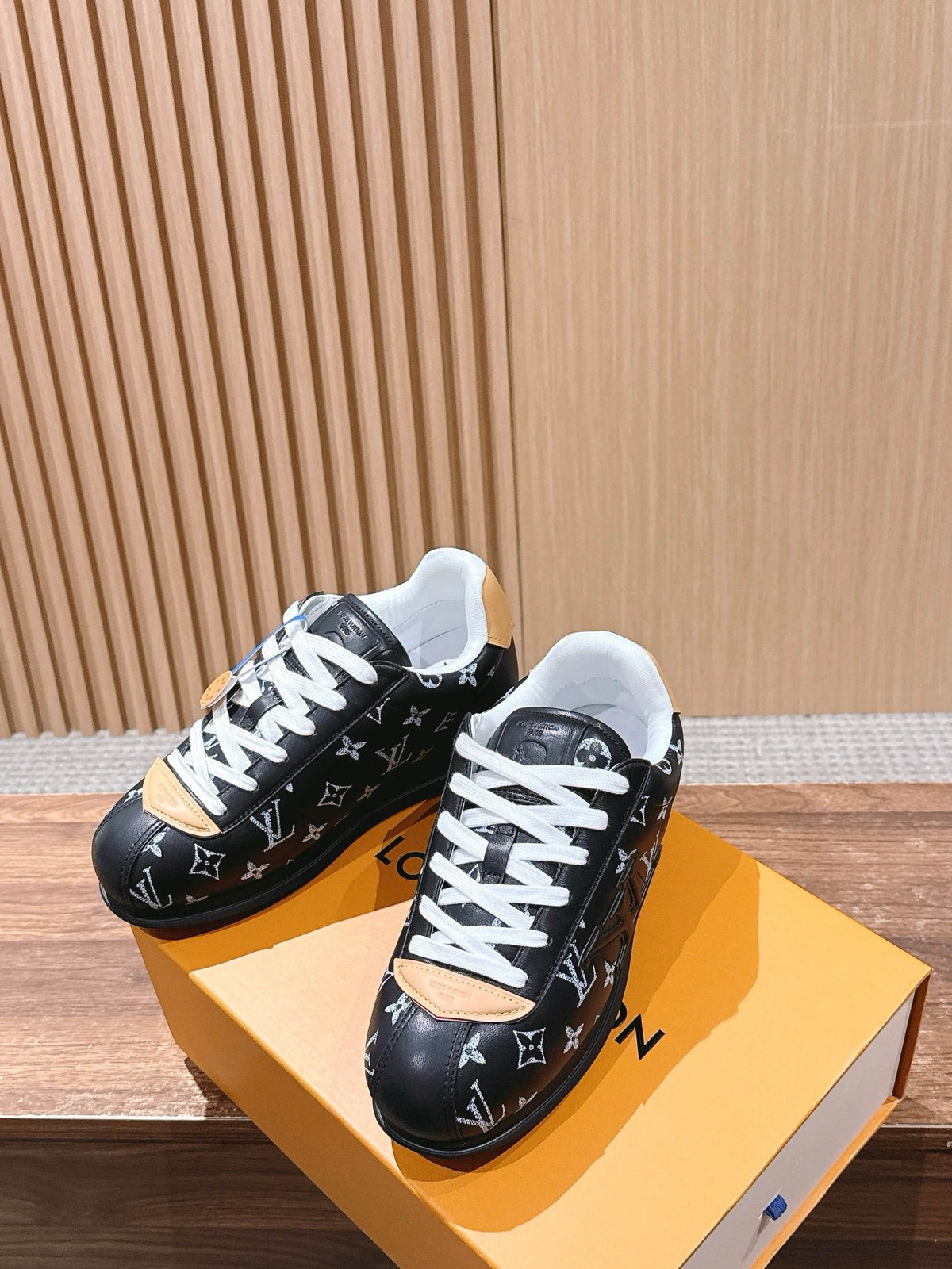 Trainer Navy