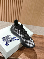 Black Knit Check Sock Runner - Men's