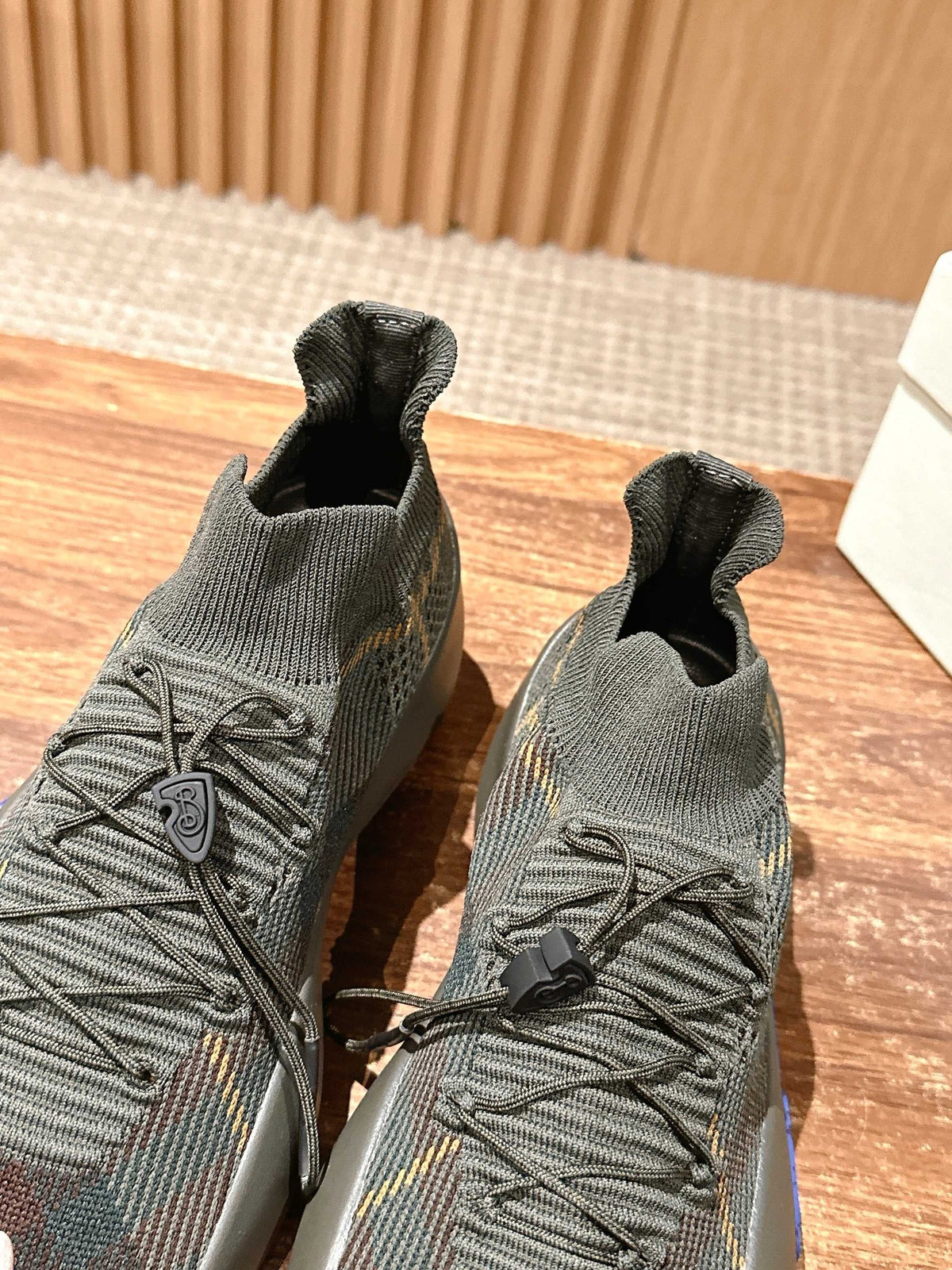 Black Knit Check Sock Runner - Men's