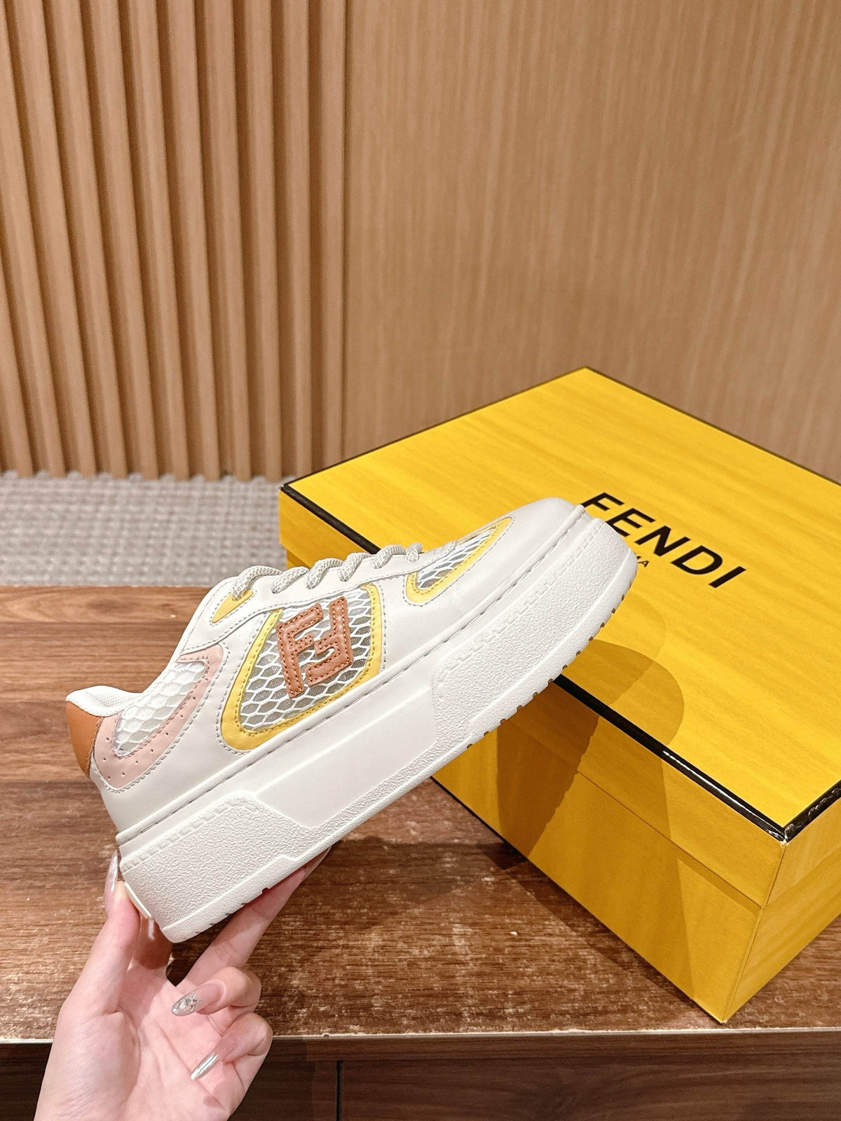 White Leather Contrast Trim Low-Top - Women's