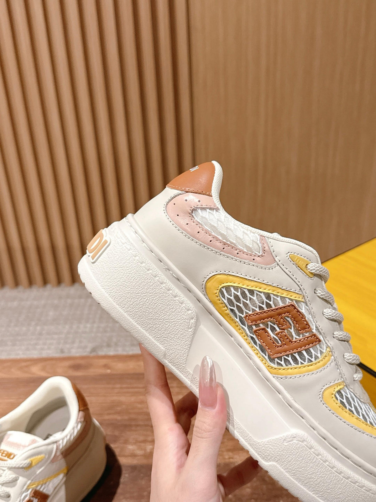 White Leather Contrast Trim Low-Top - Women's