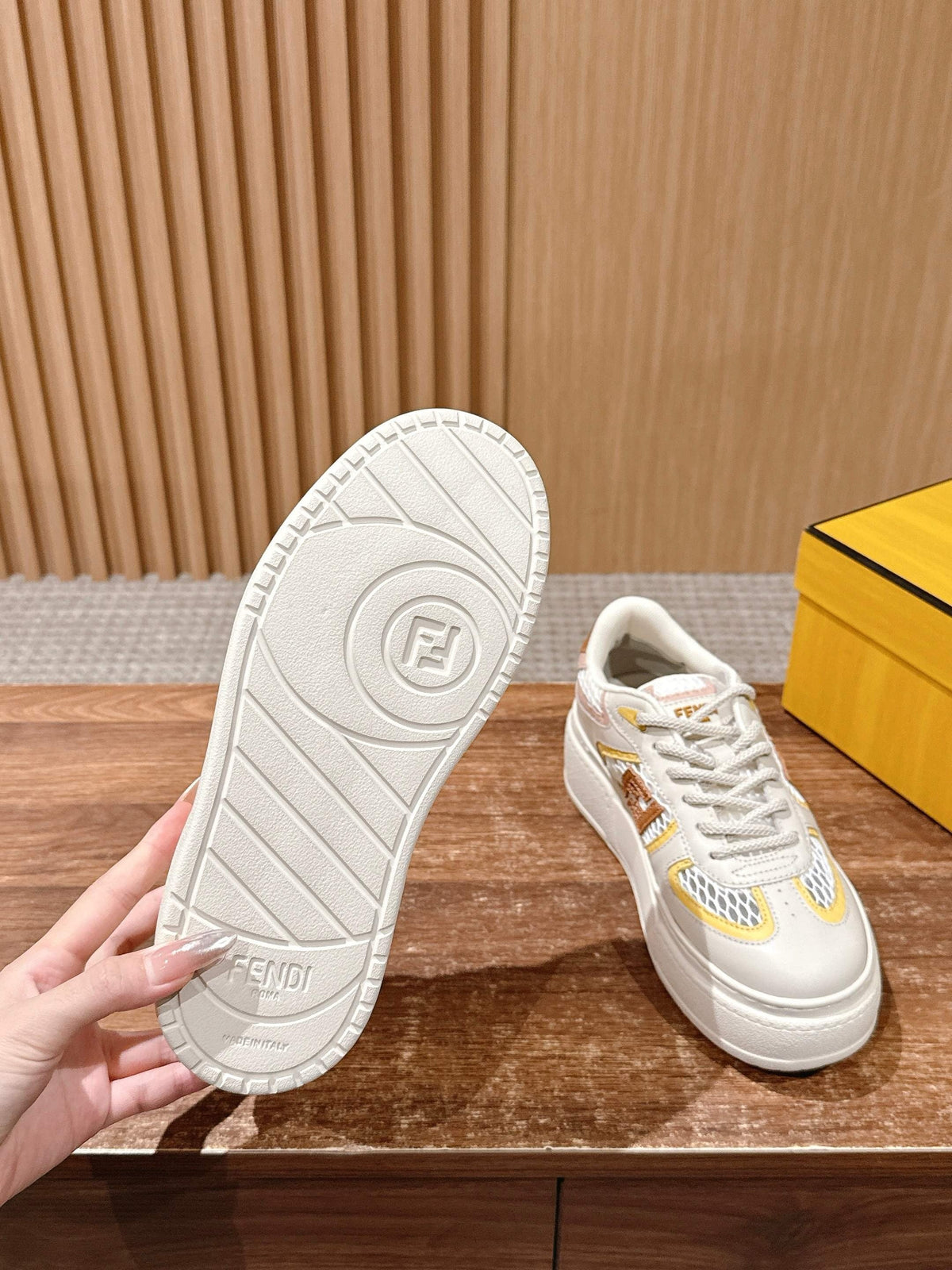 White Leather Contrast Trim Low-Top - Women's
