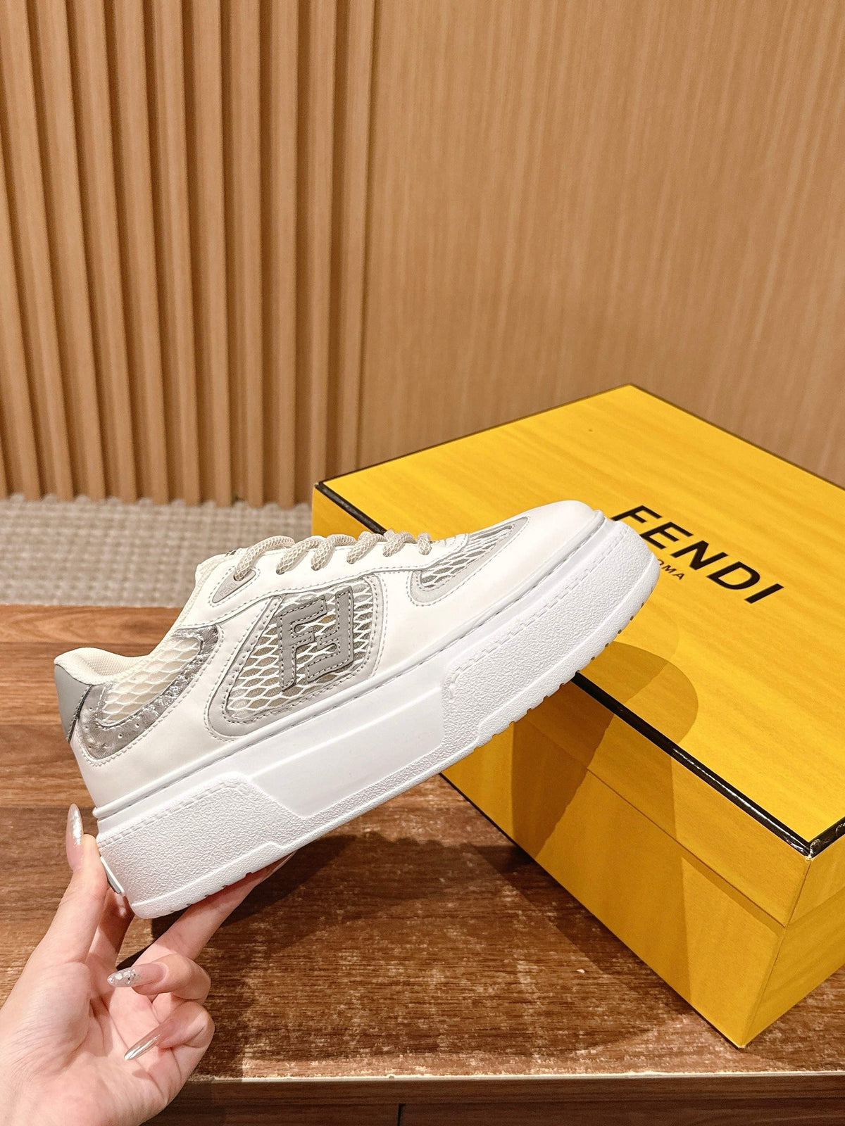 White Leather Contrast Trim Low-Top - Women's