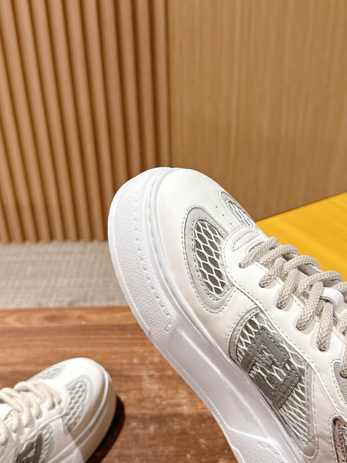 White Leather Contrast Trim Low-Top - Women's