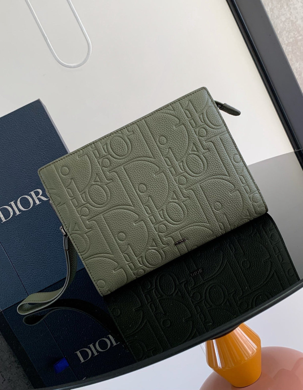 Multicolour Clutch