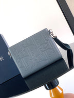Mehrfarbige Clutch