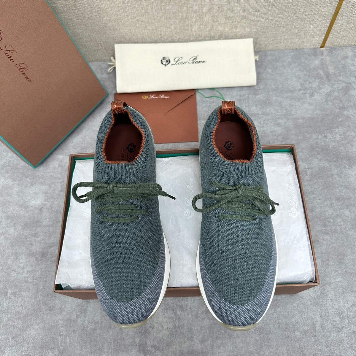 Grey Knit Panelled Sock Runner - Men's