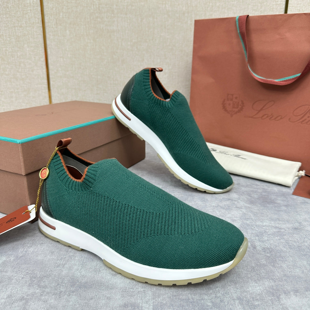 Orangefarbener Strick-Tonal-Sneaker – Herren