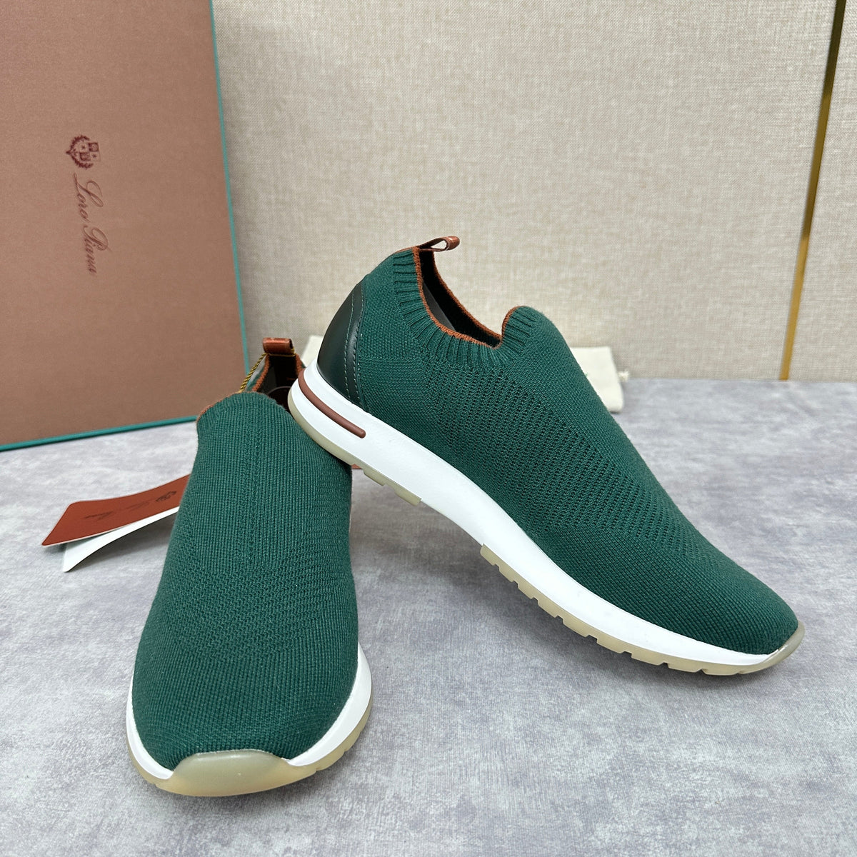 Orangefarbener Strick-Tonal-Sneaker – Herren