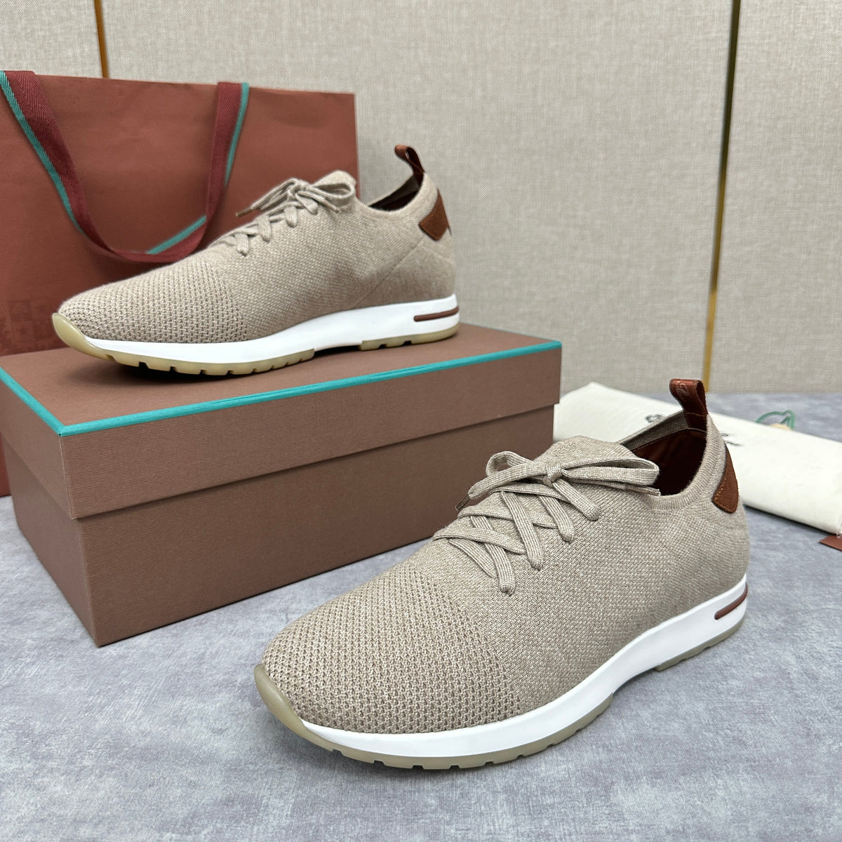 Blue Knit Contrast Sole Runner - Men's