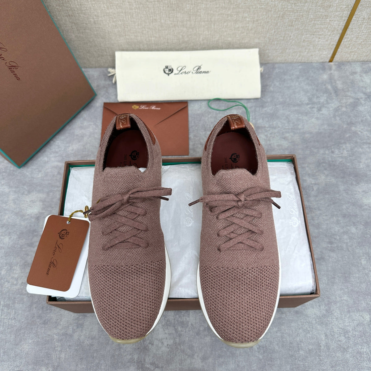 Blue Knit Contrast Sole Runner - Men's