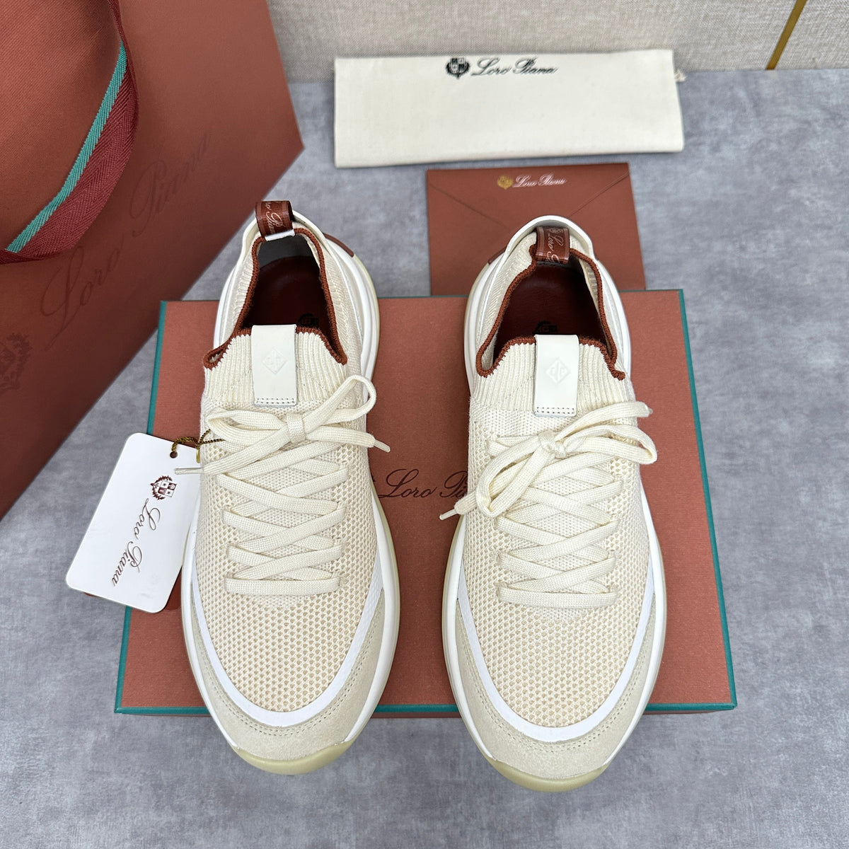 Cremefarbener Strick-Runner mit klobiger Sohle – Herren