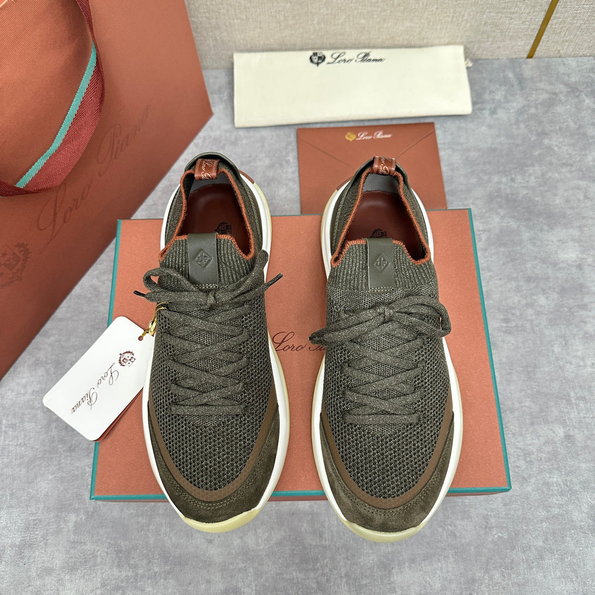 Sneaker Olive Knit mit klobiger Sohle – Herren
