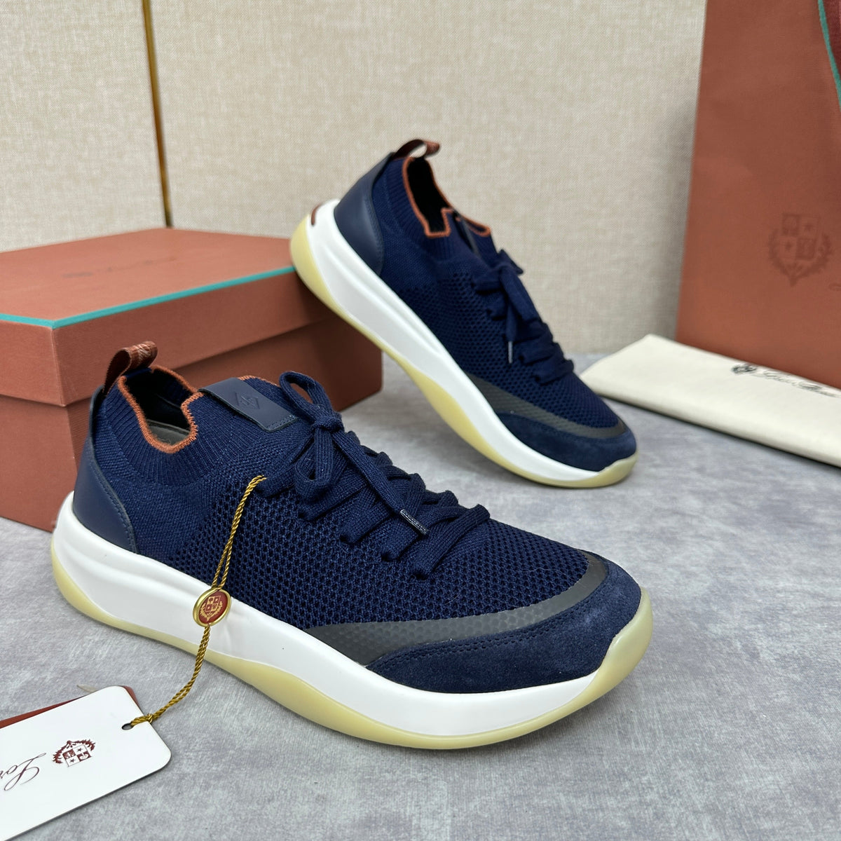 Cremefarbener Strick-Runner mit klobiger Sohle – Herren
