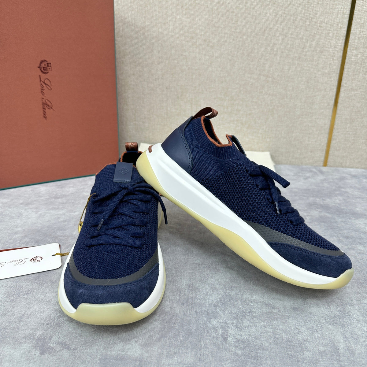 Cremefarbener Strick-Runner mit klobiger Sohle – Herren