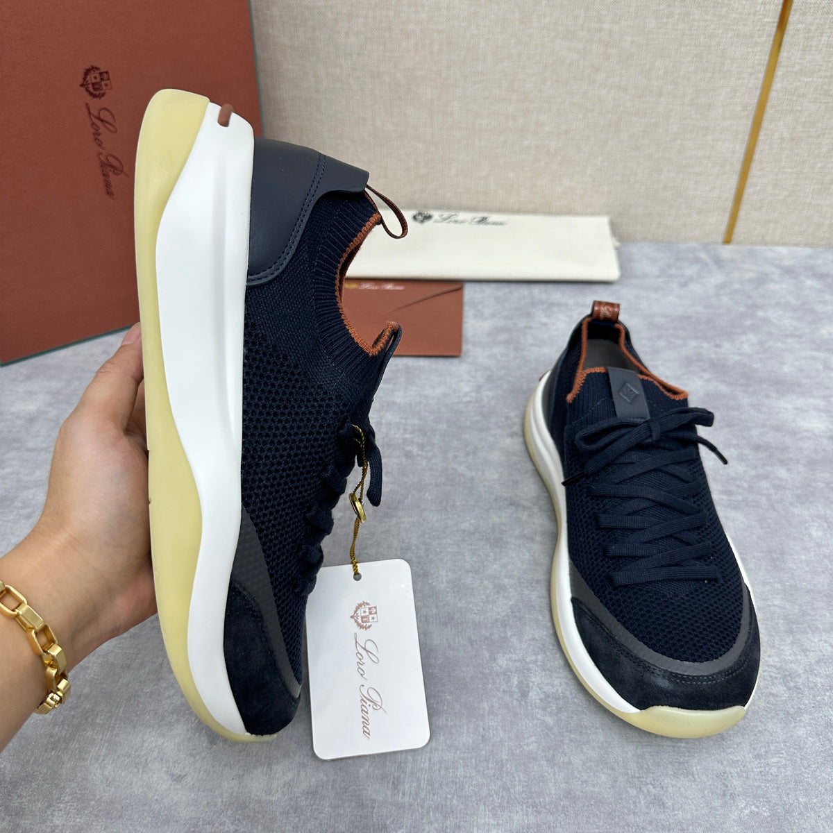 Cremefarbener Strick-Runner mit klobiger Sohle – Herren