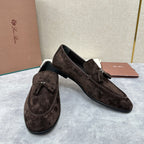 Herren-Slipper aus braunem Wildleder mit Quasten