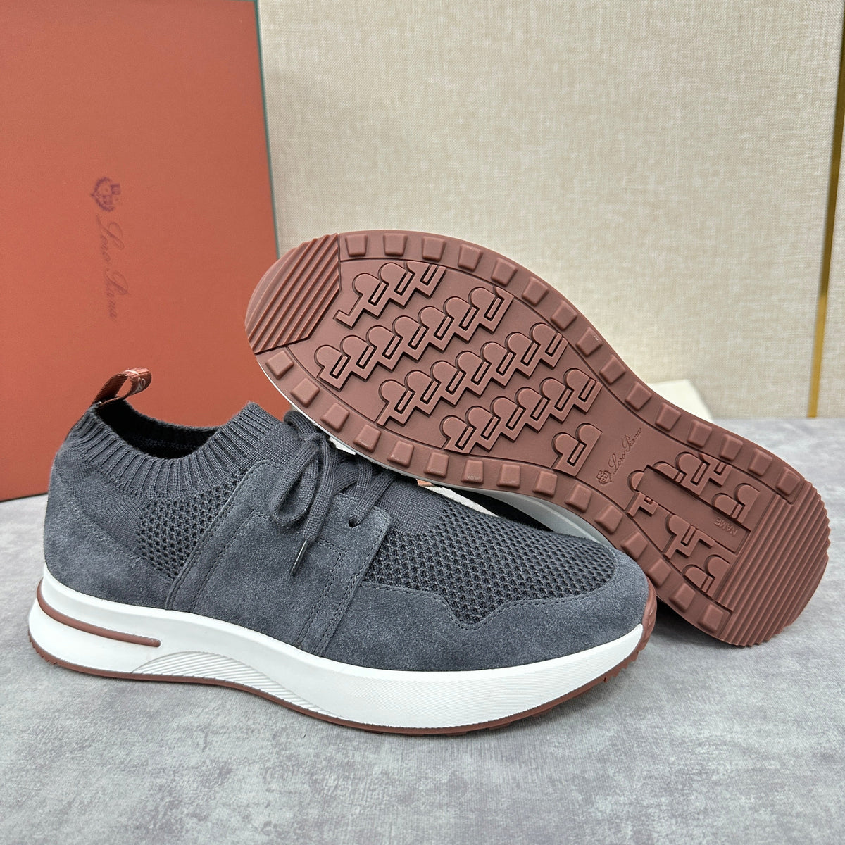Grey Knit Tonal Runner - Men's