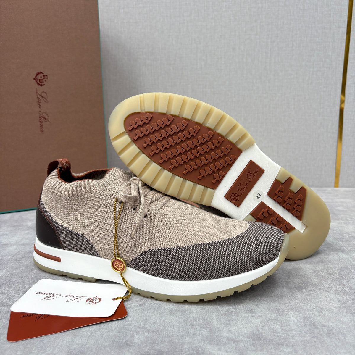 Cremefarbener Strick-Runner mit Einsätzen – Herren