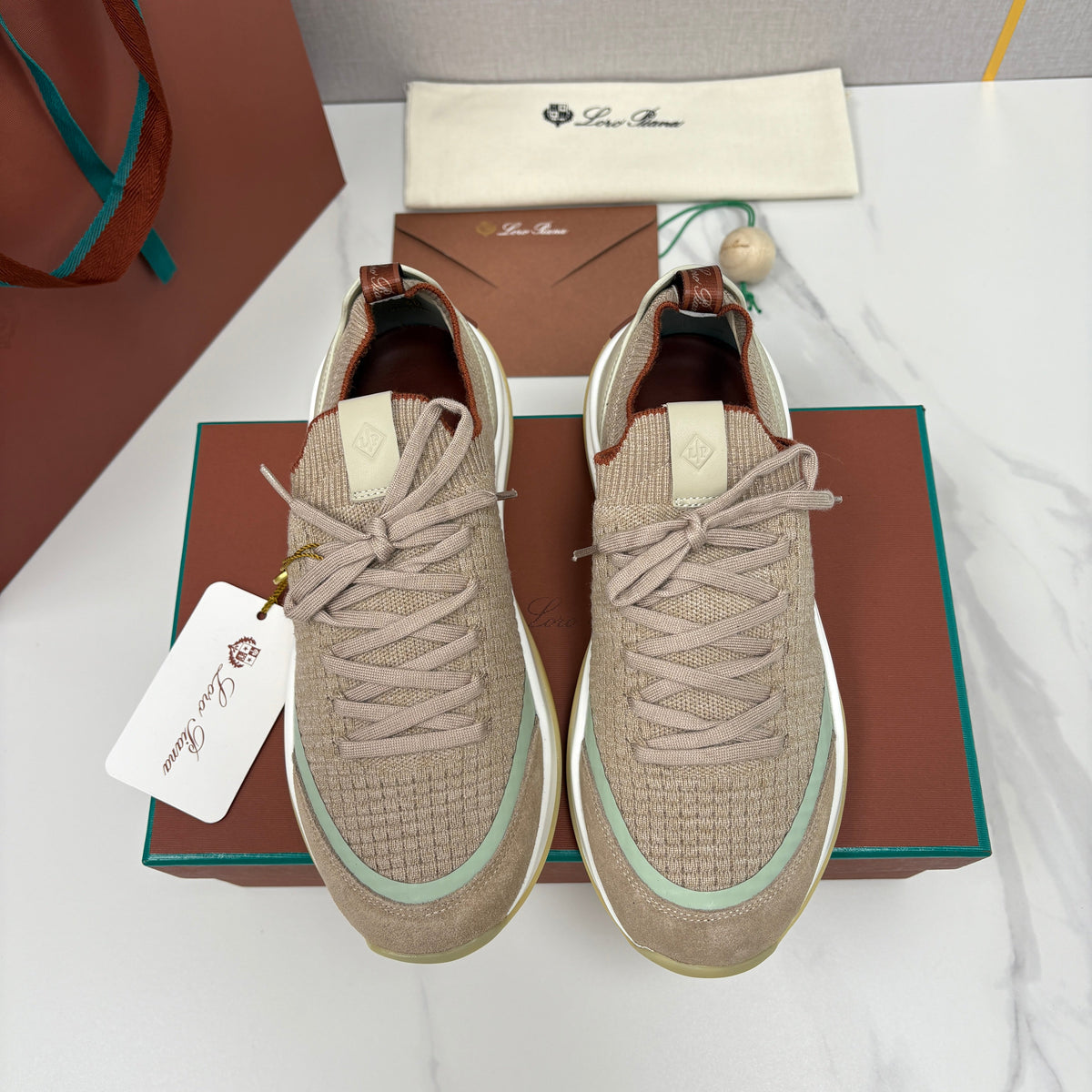 Sneakers für Herren – Dunkelbraun und Beige mit Sand-Schokoladen-Details