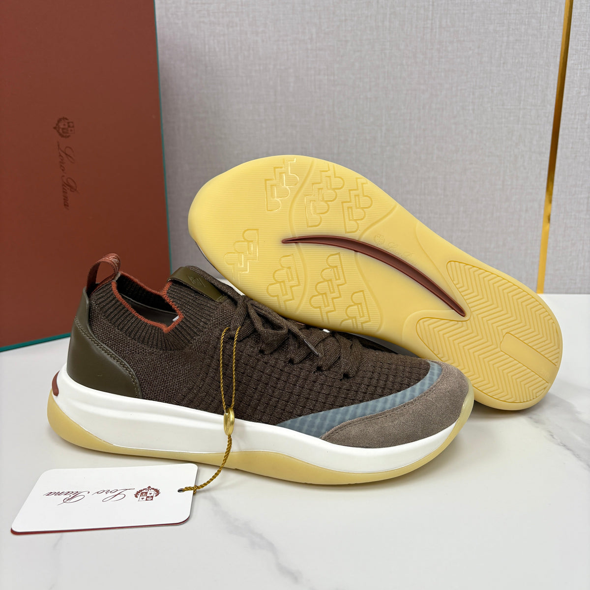 Sneakers für Herren – Dunkelbraun und Beige mit Sand-Schokoladen-Details