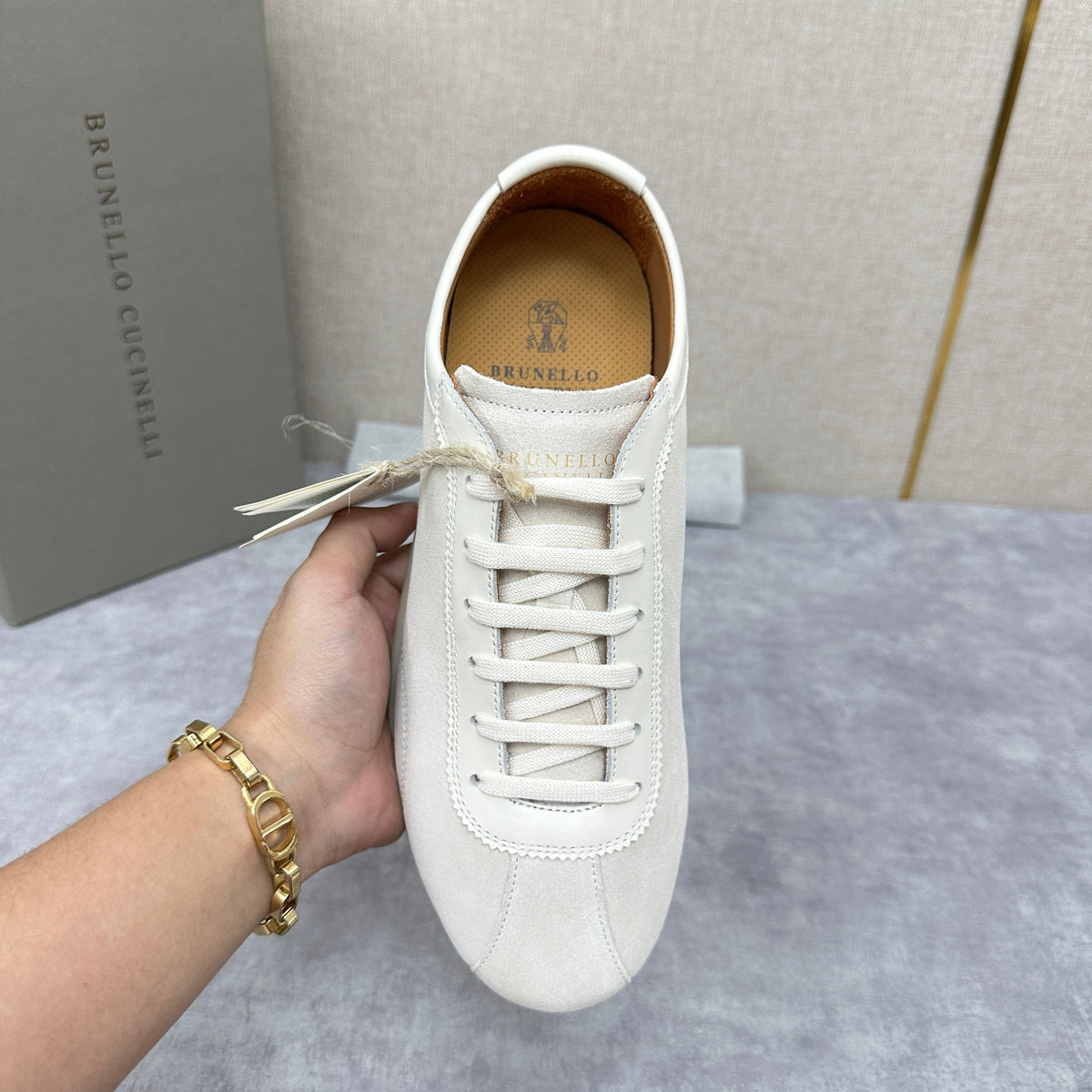 Niedrige Sneaker mit Cupsohle aus Wildleder – Herren