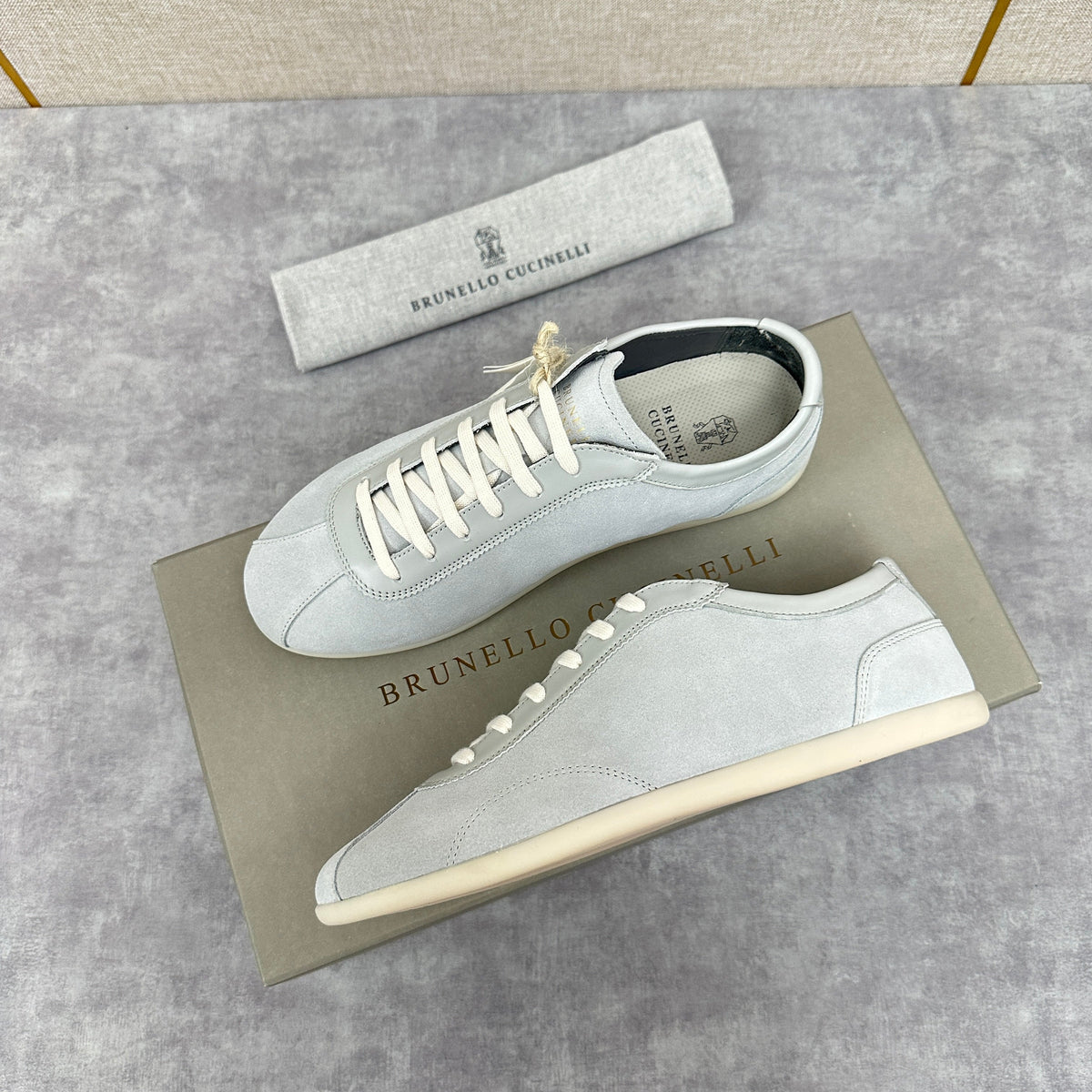 Grey Suede Slim Low-Top - Men's