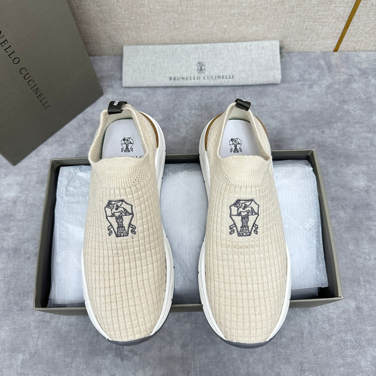 Cream Knit Quilted Sock Runner - Men's