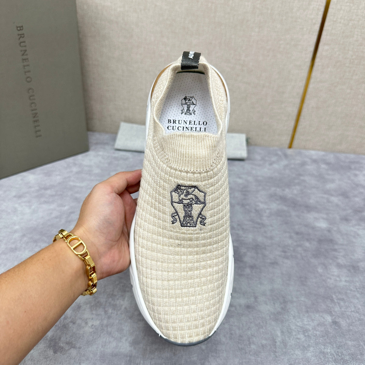 Cream Knit Quilted Sock Runner - Men's