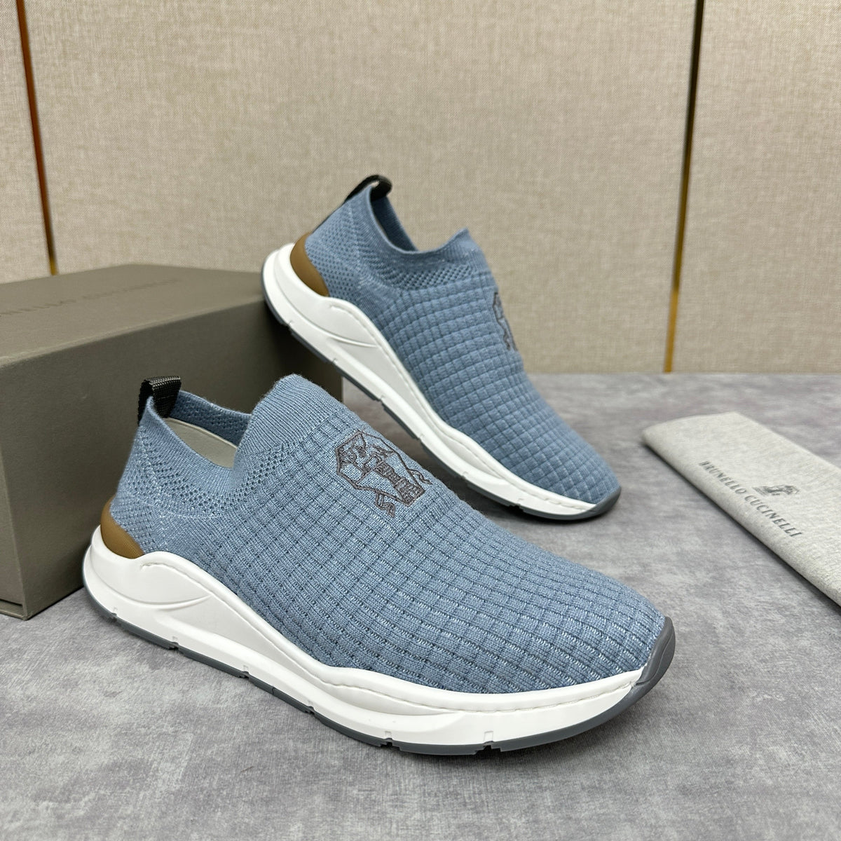 Cream Knit Quilted Sock Runner - Men's