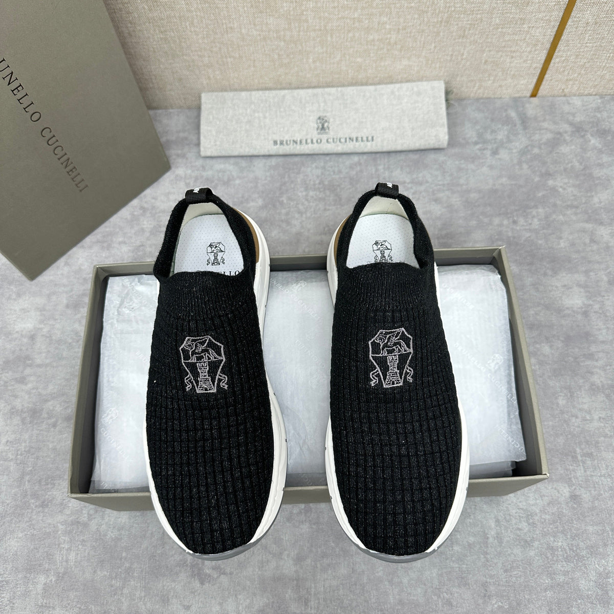 Grauer gesteppter Socken-Sneaker aus Strick – Herren