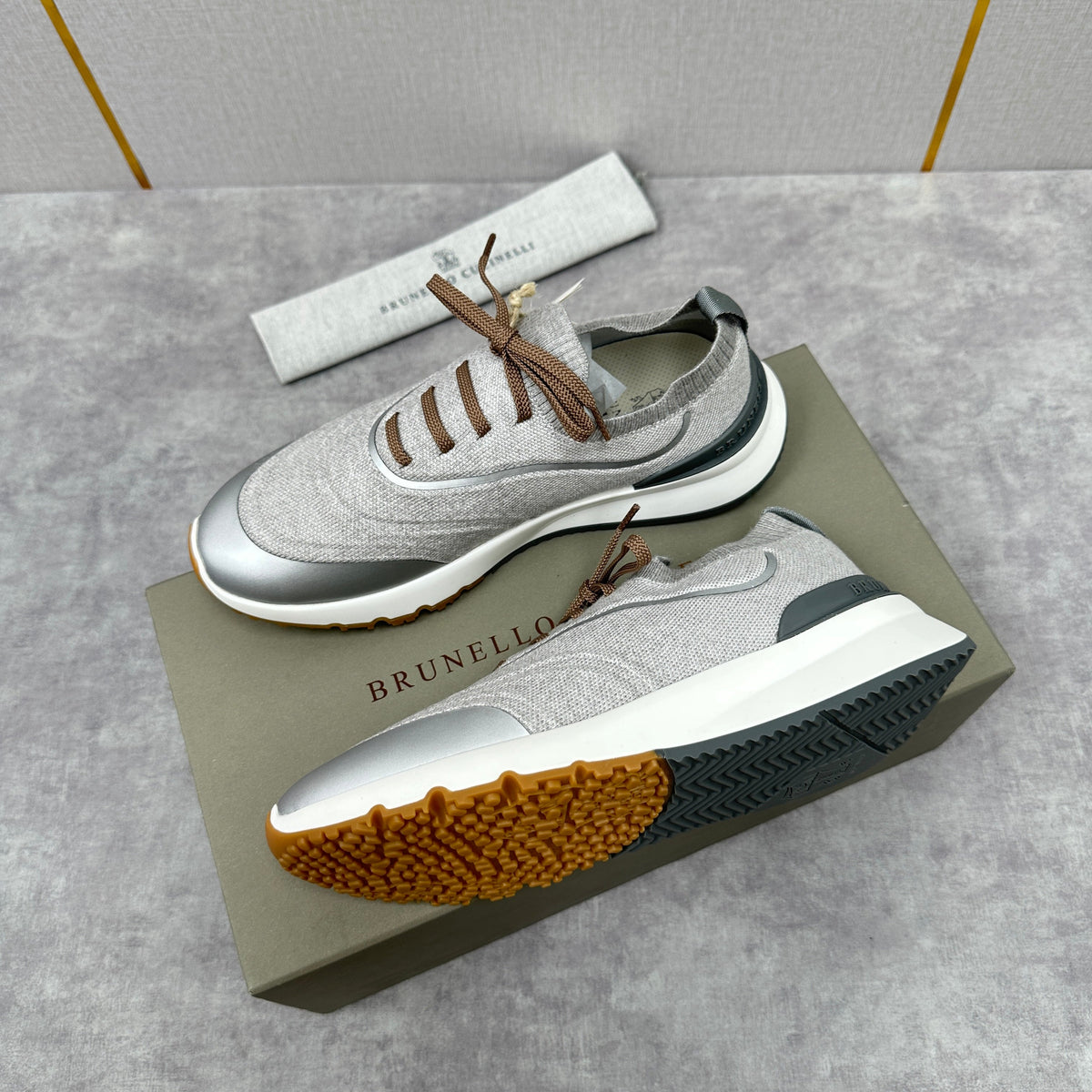 Cream Knit Lug-Sole Runner - Men's