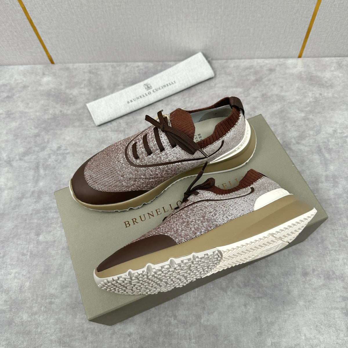Cream Knit Lug-Sole Runner - Men's