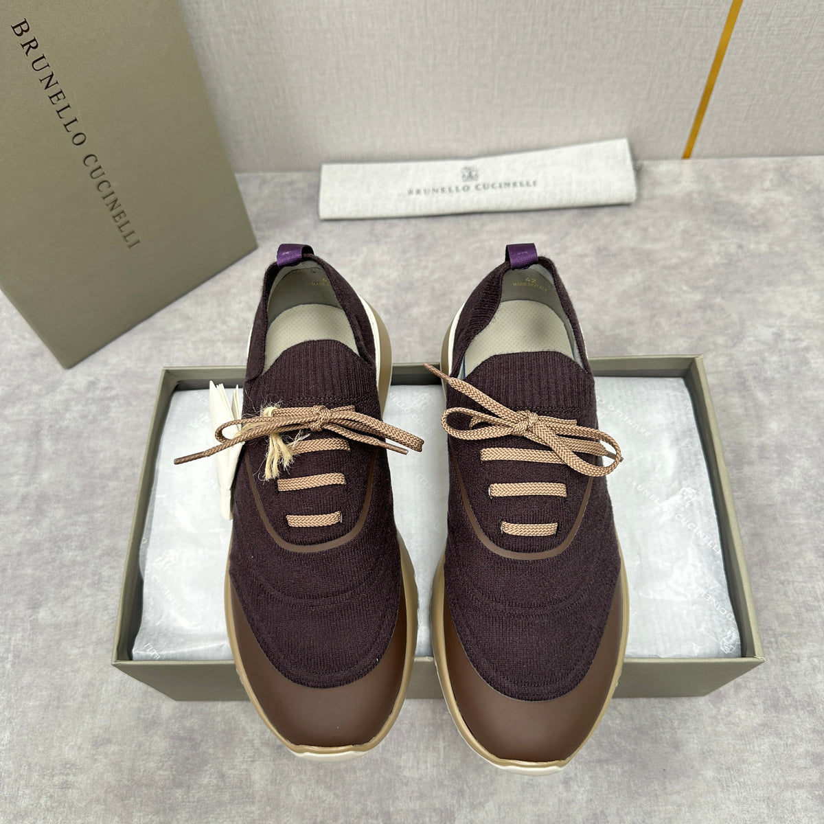 Brauner Strick-Laufschuh mit Profilsohle – Herren
