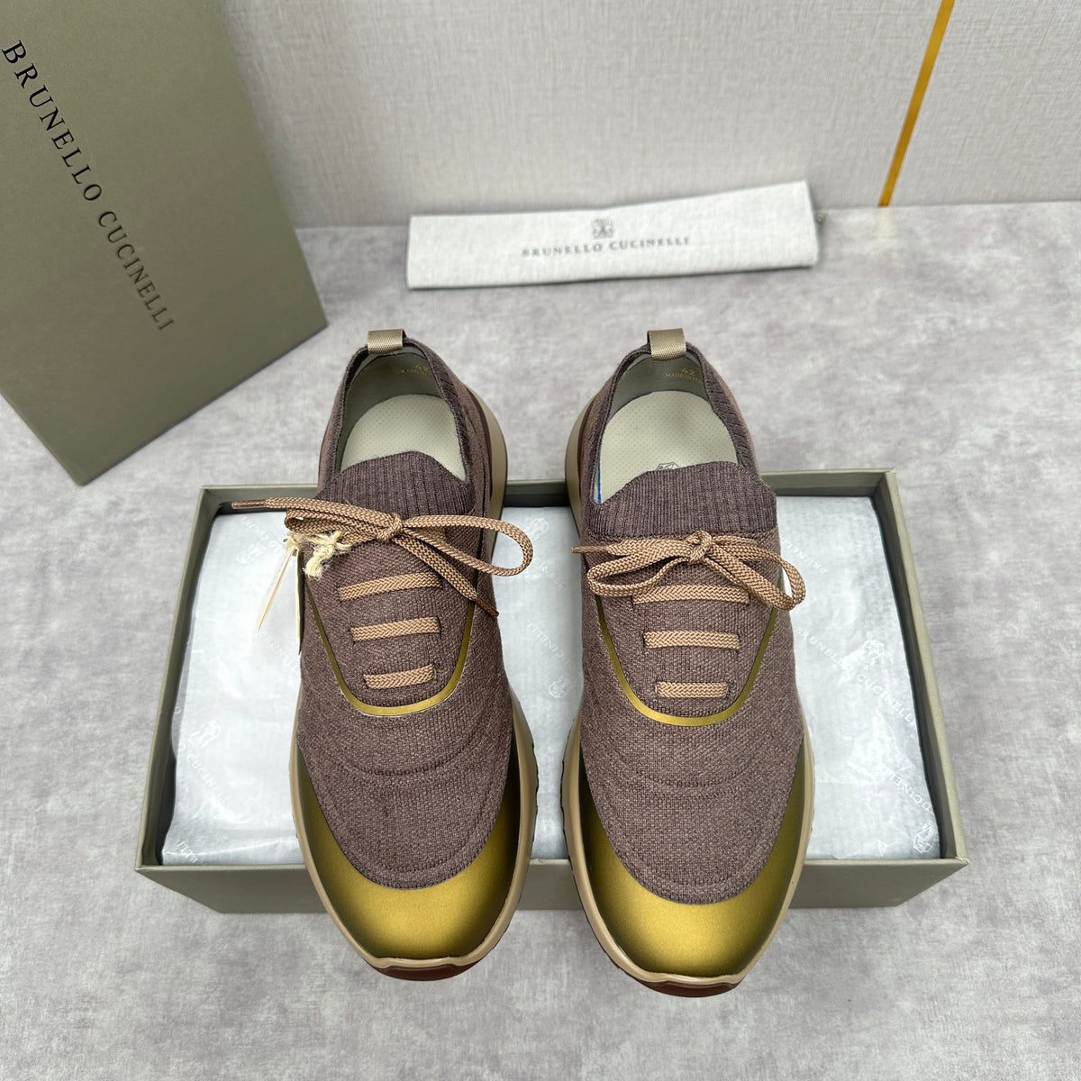 Cream Knit Lug-Sole Runner - Men's