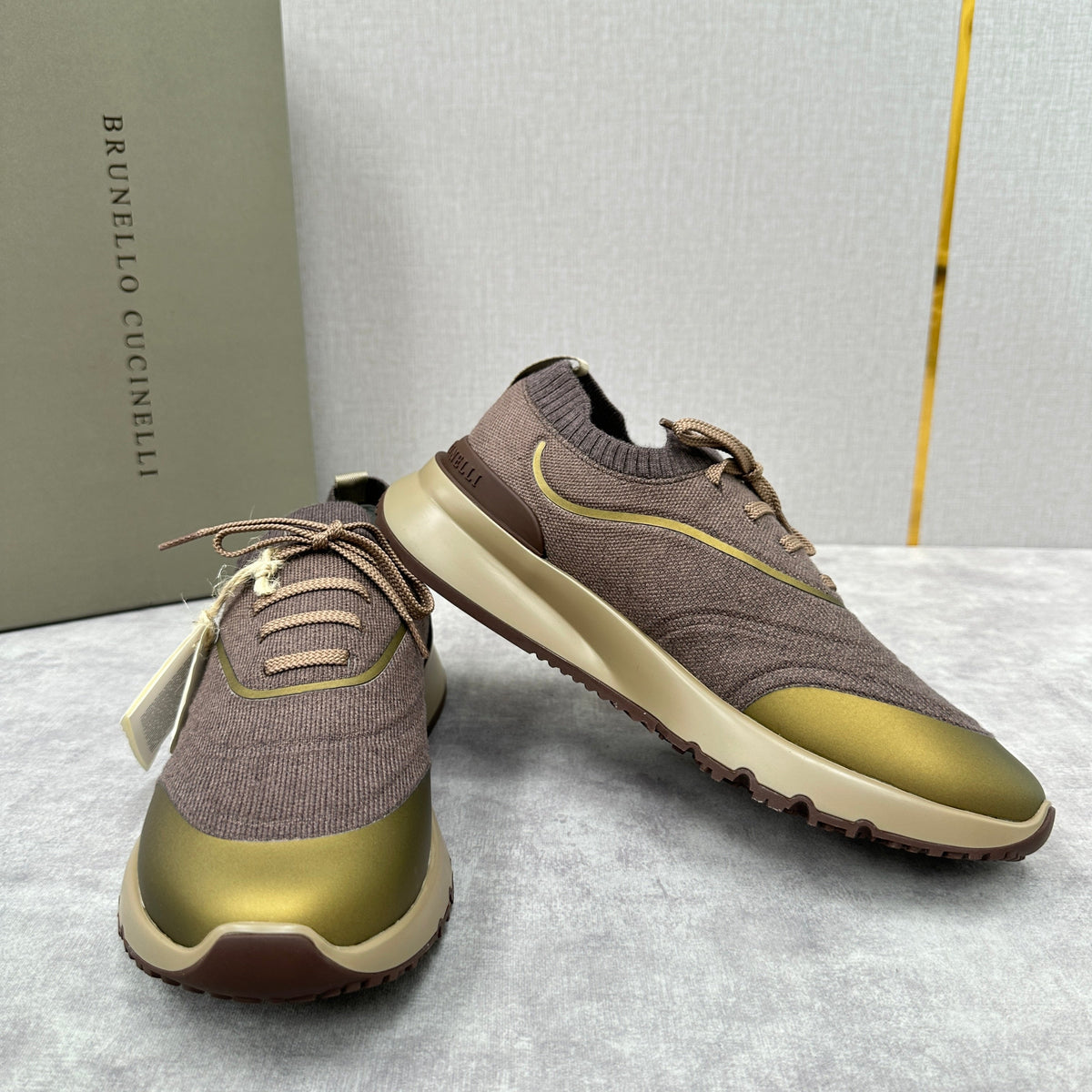Cream Knit Lug-Sole Runner - Men's