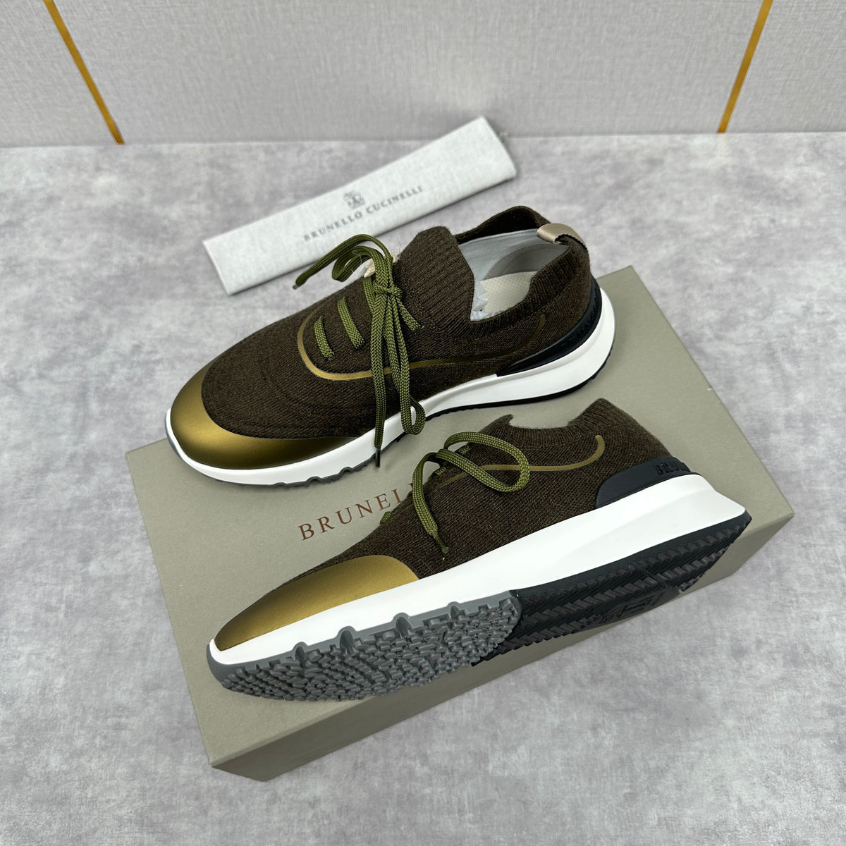 Cream Knit Lug-Sole Runner - Men's