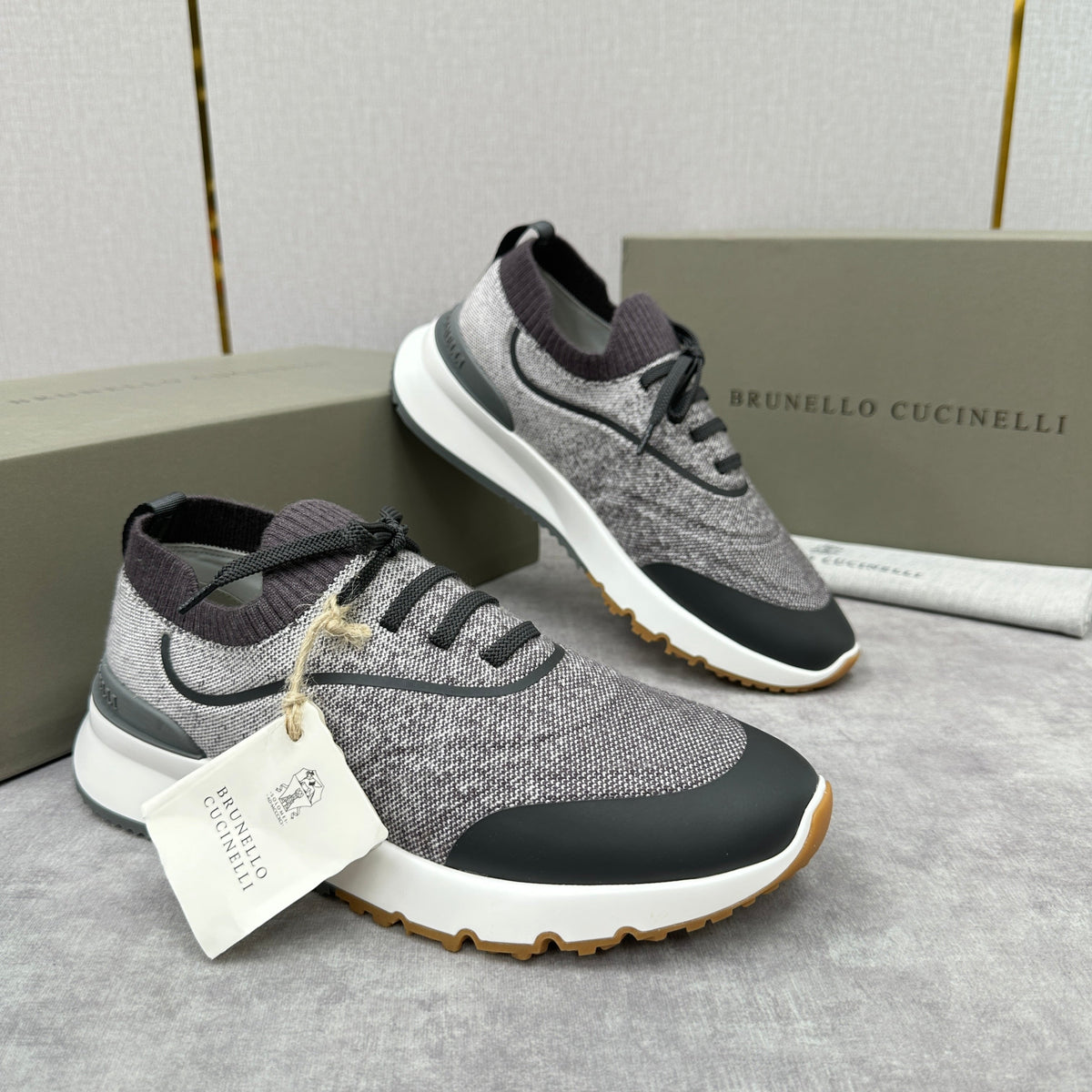 Grey Wool Lug-Sole Runner - Men's
