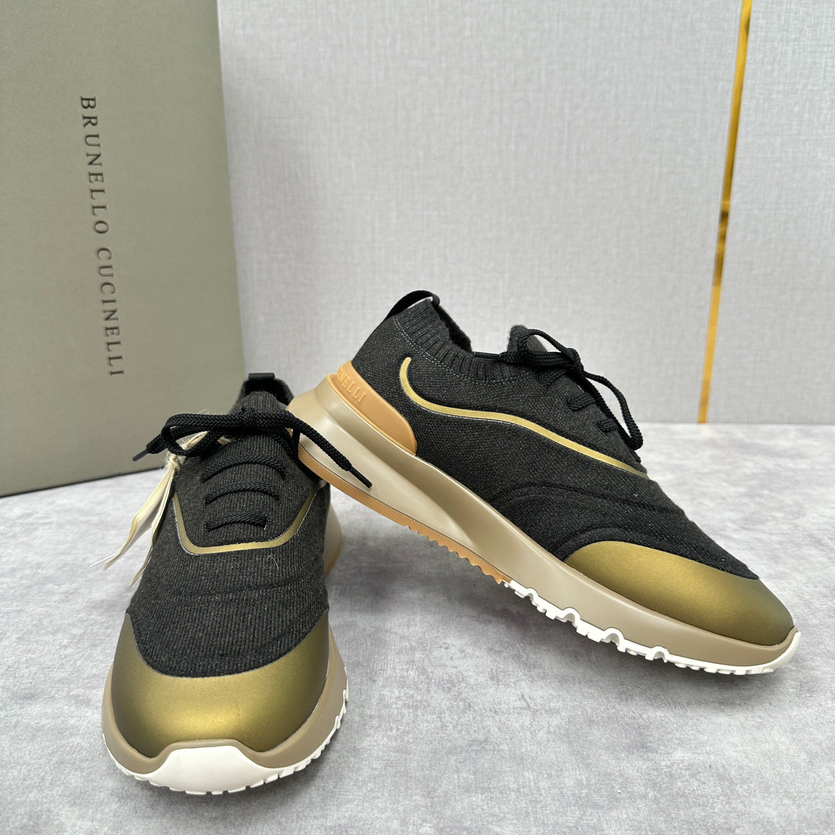 Grey Wool Lug-Sole Runner - Men's