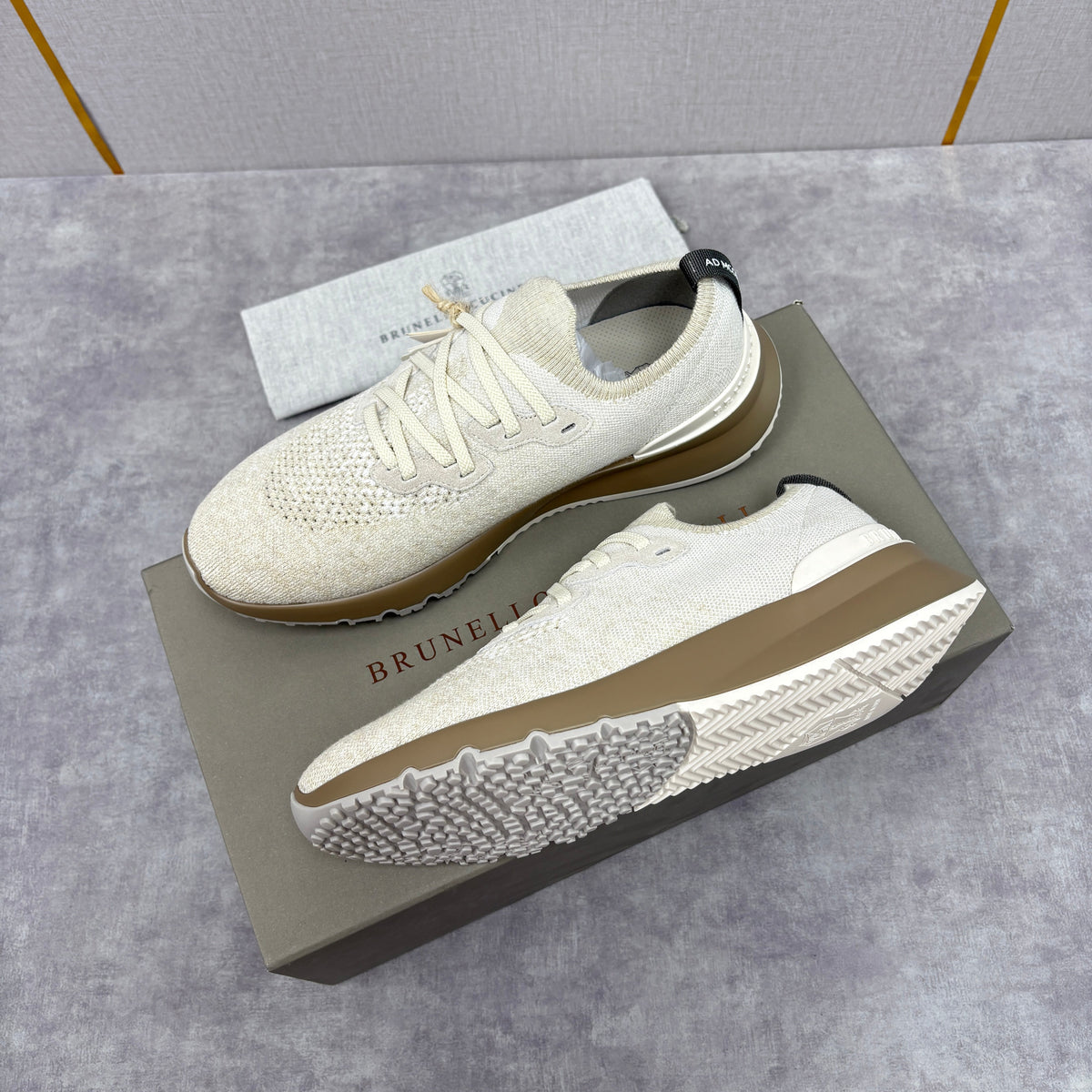 Graue Strick-Sneaker mit Profilsohle – Herren