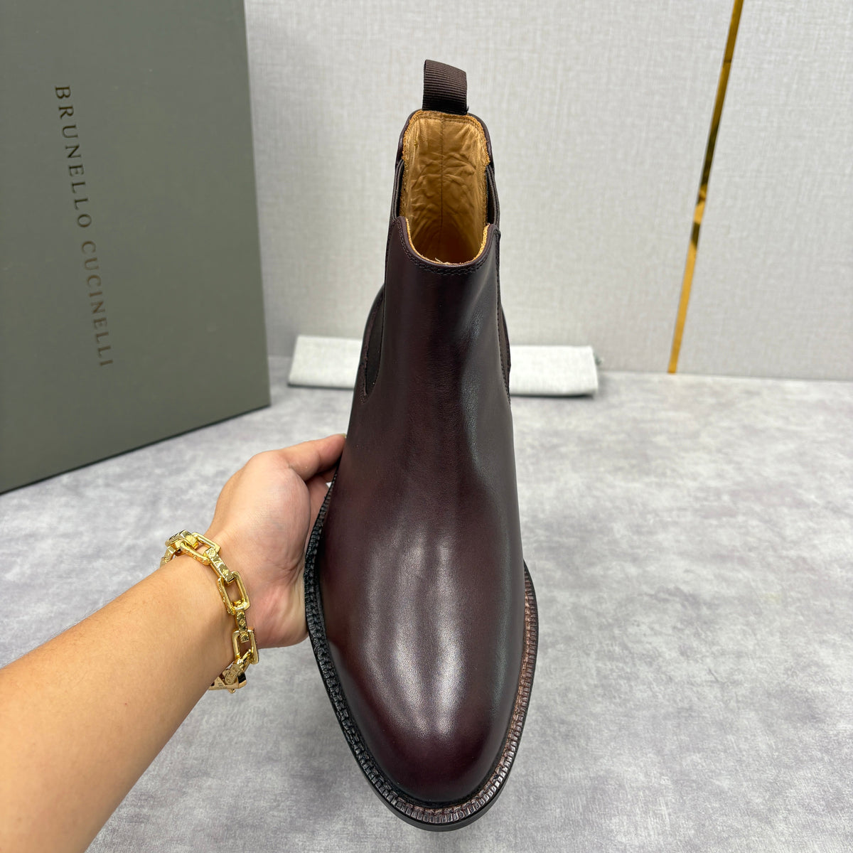 Burgunderfarbener Leder Chelsea Boot mit gestapeltem Absatz – Herren