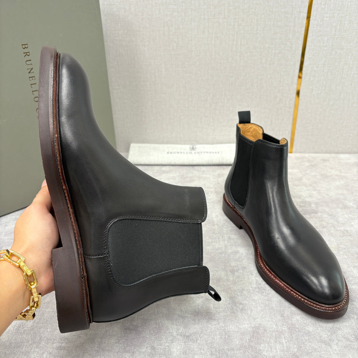 Burgunderfarbener Leder Chelsea Boot mit gestapeltem Absatz – Herren