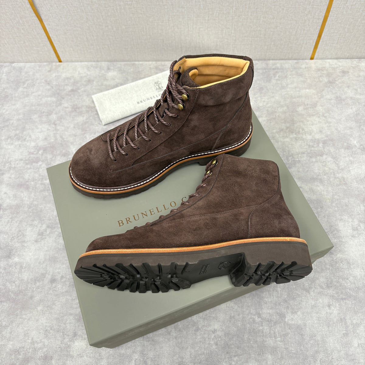 Brauner Wildleder Plain Lace-Up Boot - Herren
