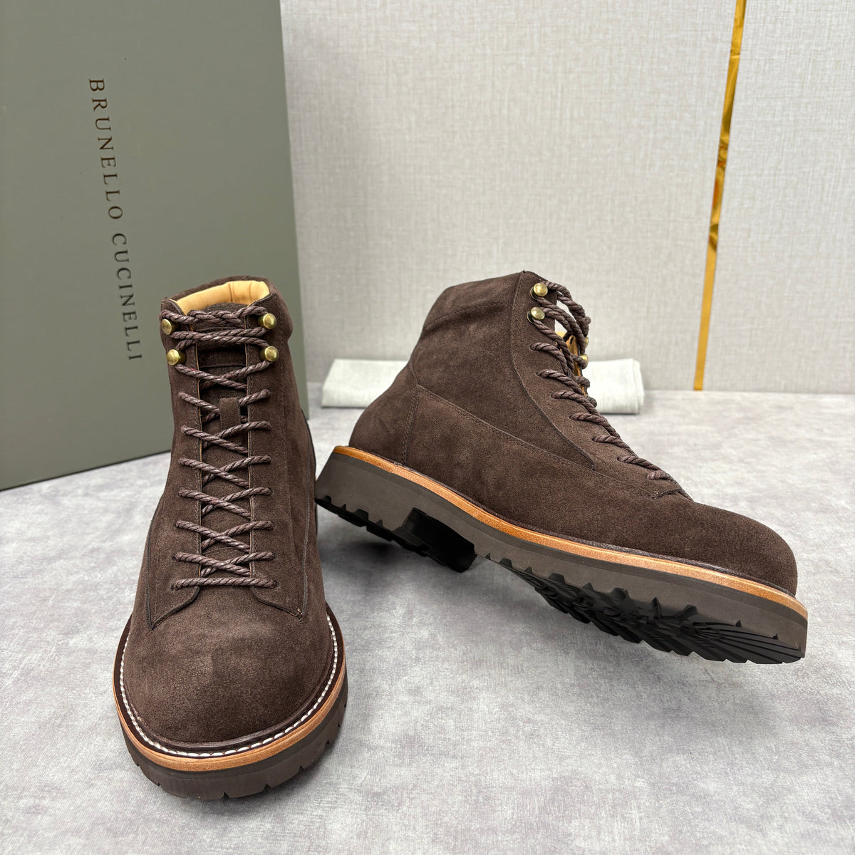 Brauner Wildleder Plain Lace-Up Boot - Herren